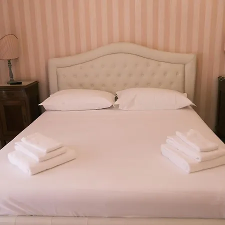 Enea Luxury - Putignani Apartment